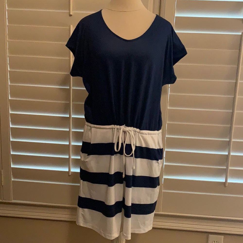 Mini dress, navy and white, women’s large
